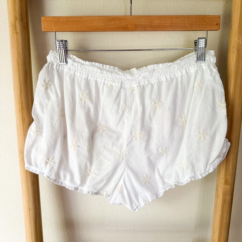 Victoria’s Secret White Eyelet Lounge Sleep Pajama Shorts Small Cottagecore - Picture 4 of 5